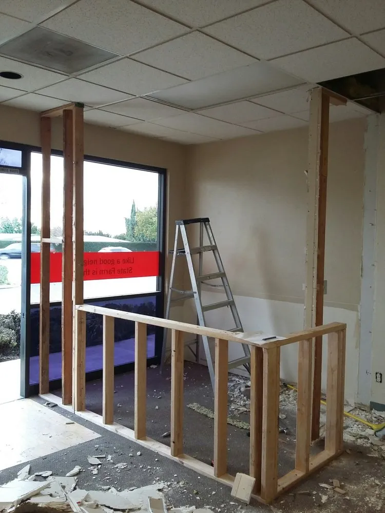 Slide of Handyman Instantly