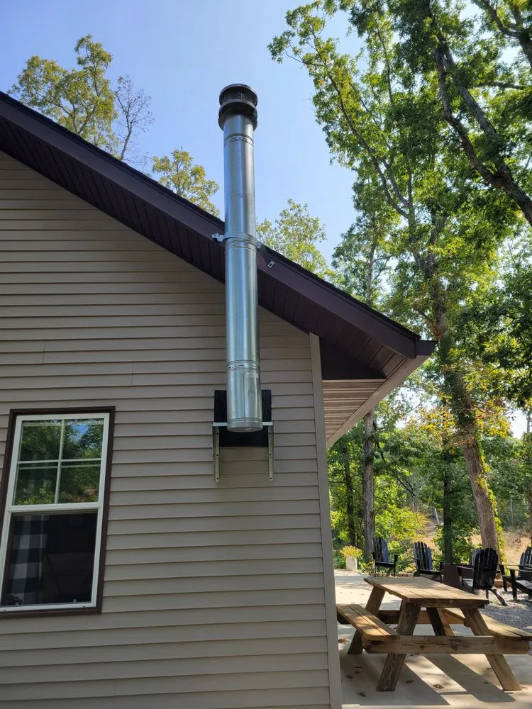 Slide of Handyman Kyle Duffey