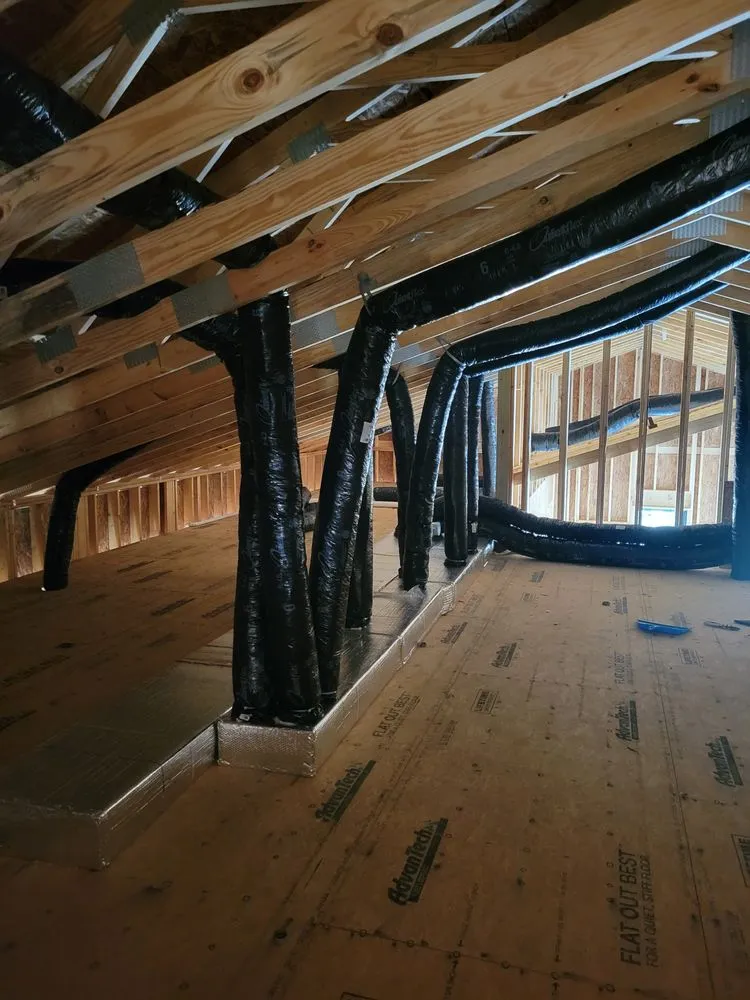 Slide of Handyman Kyle Duffey