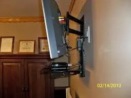 Slide of Handyman Los Angeles