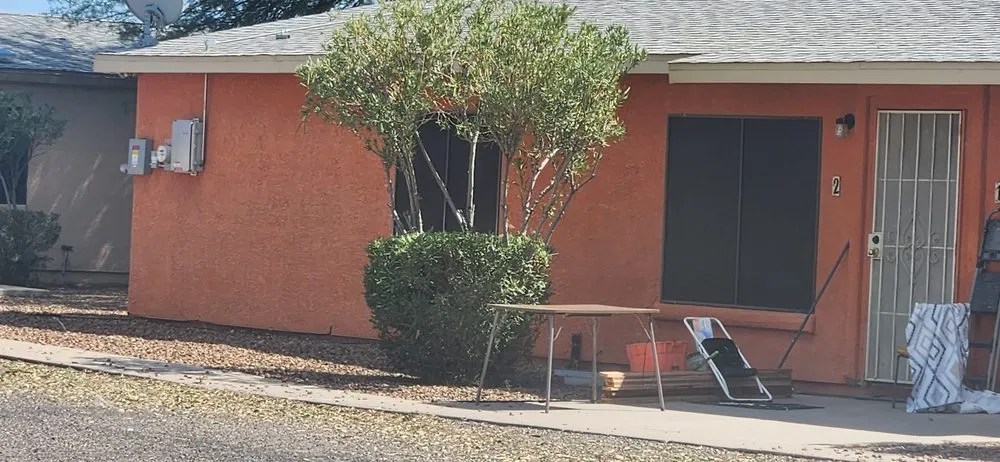 Slide of Handyman Lucky 7 Services