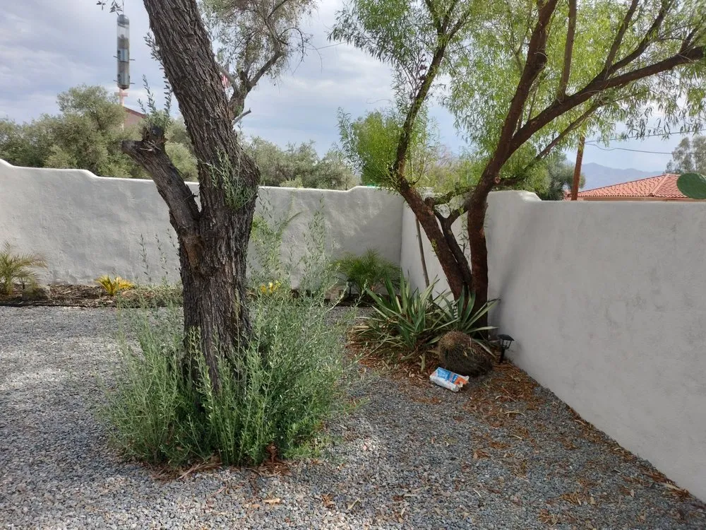 Slide of Handyman Lucky 7 Services