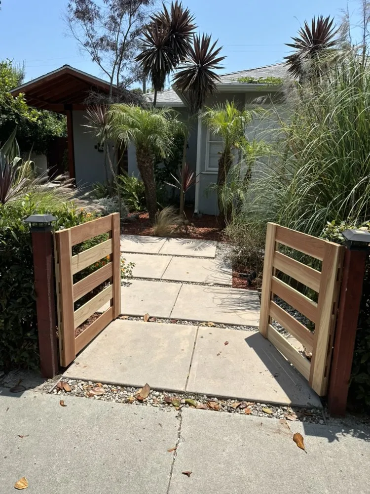 Slide of Handyman Minde LA / OC