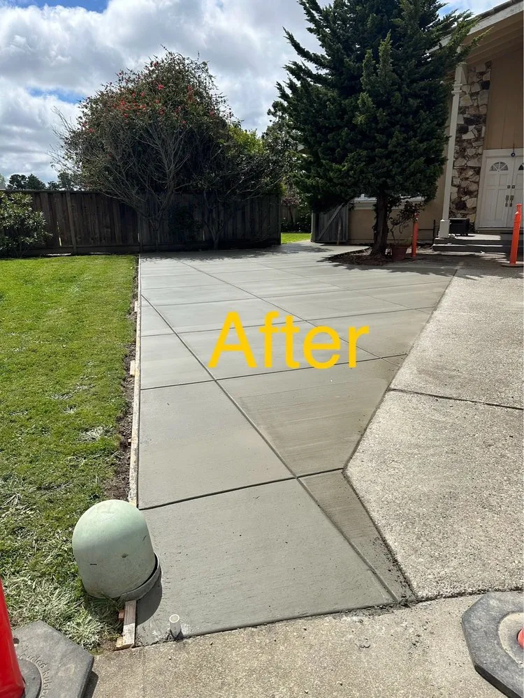 Slide of Handyman Neto