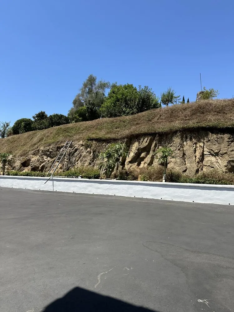 Slide of Handyman On Demand