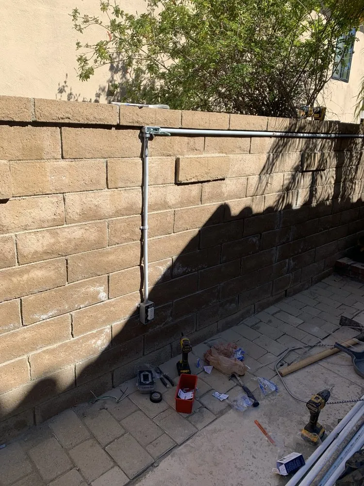 Slide of Handyman Pipit