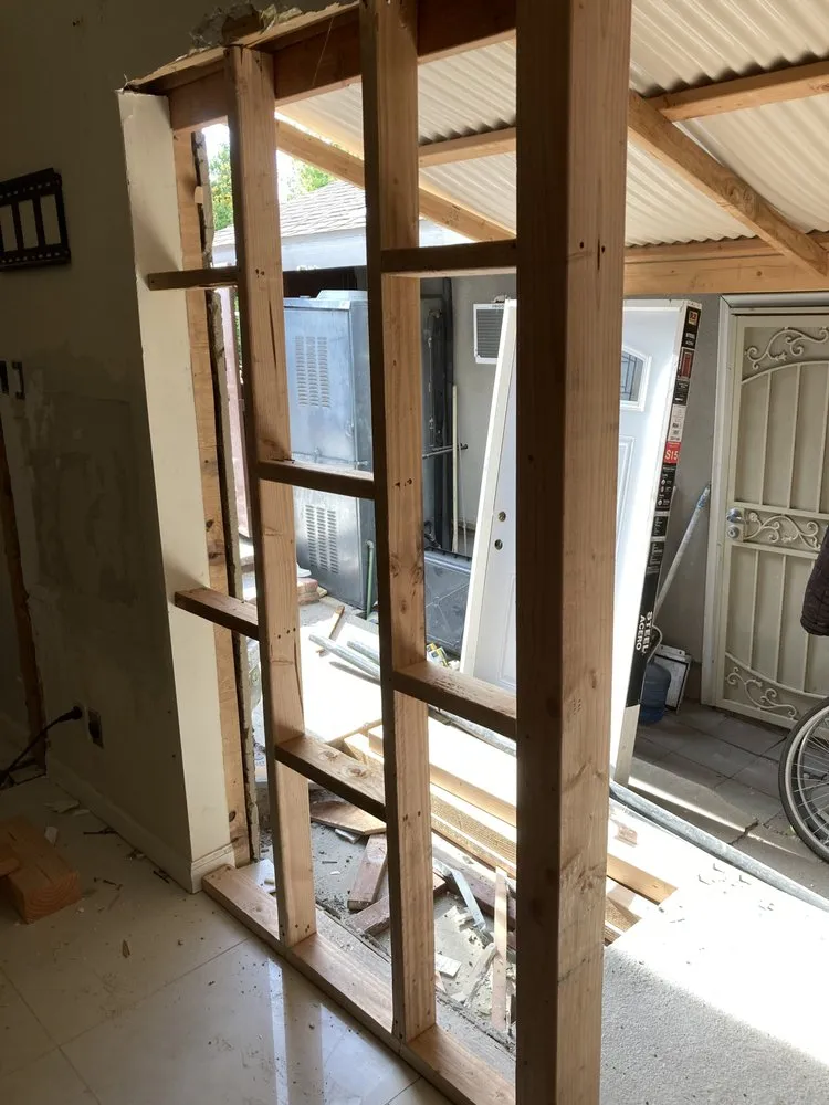 Slide of Handyman Pipit