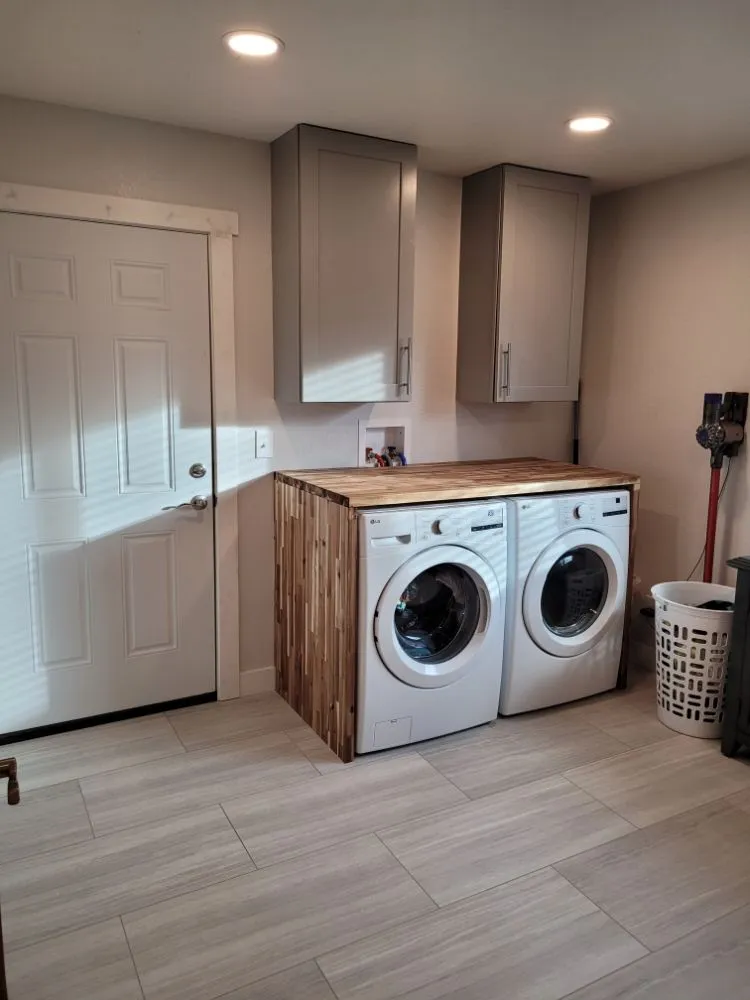 Affordable water heater service experts serving Broomfield, CO - Handyman Plus