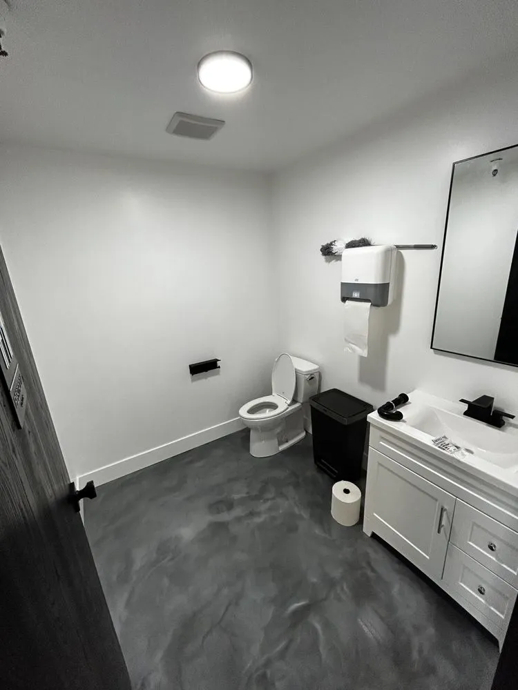 Slide of Handyman Quick Service