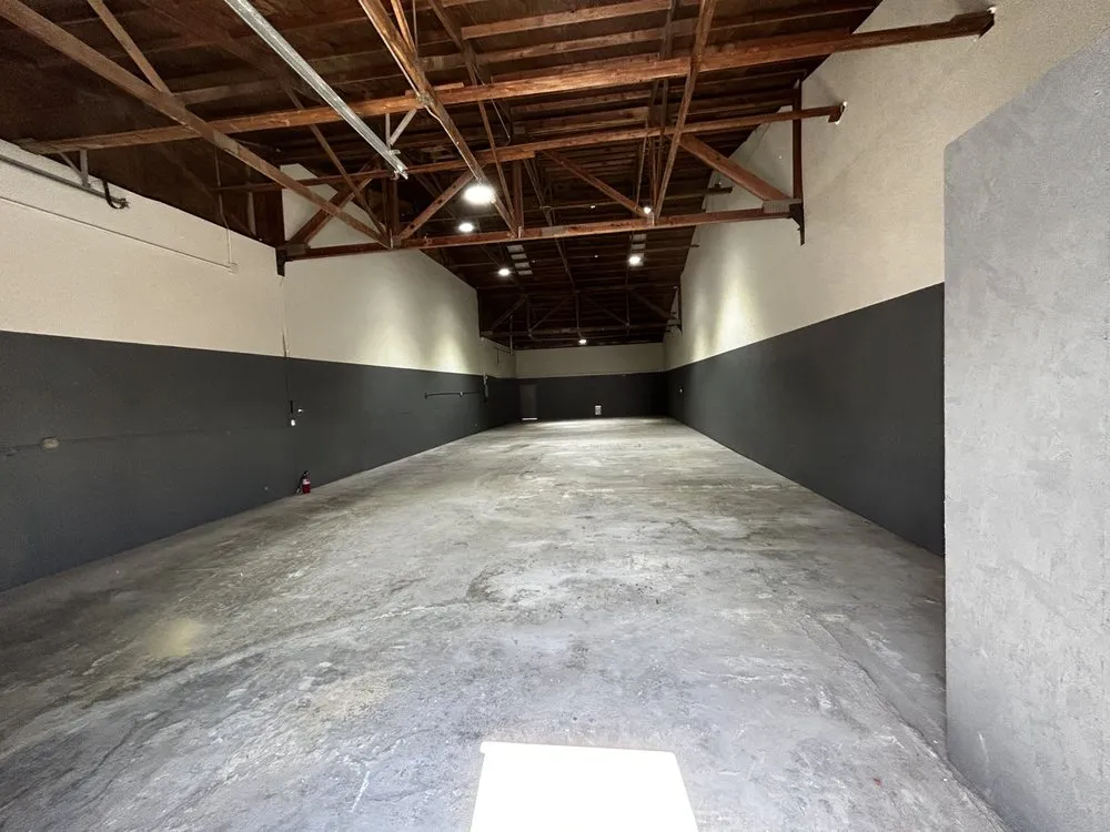 Slide of Handyman Quick Service