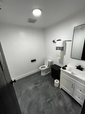 Handyman Quick Service Logo