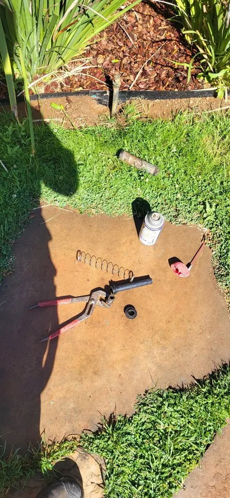 Slide of Handyman R32