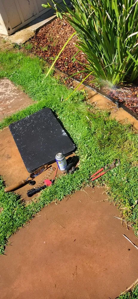 Slide of Handyman R32