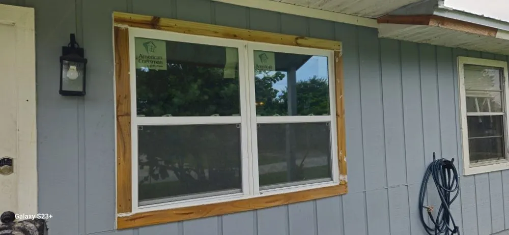 Slide of Handyman Ravee