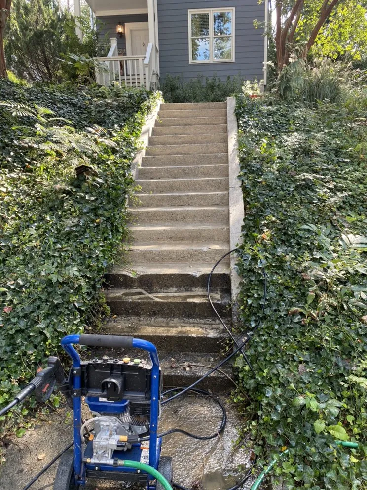 Slide of Handyman Ross