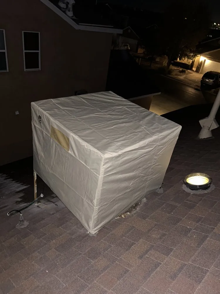 Slide of Handyman services by Abel Cruz