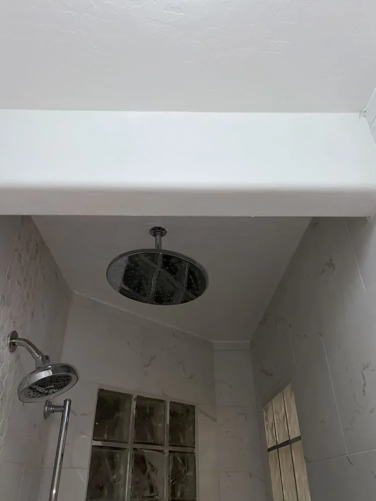 Slide of Handyman services by Abel Cruz