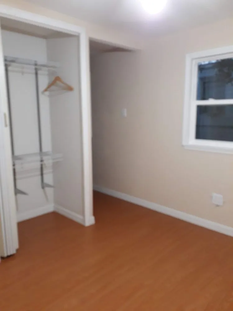 Slide of Handyman Services by Eriko