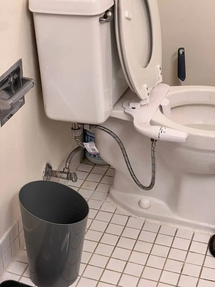 Trusted leak detection in Niles, IL by Handyman Services