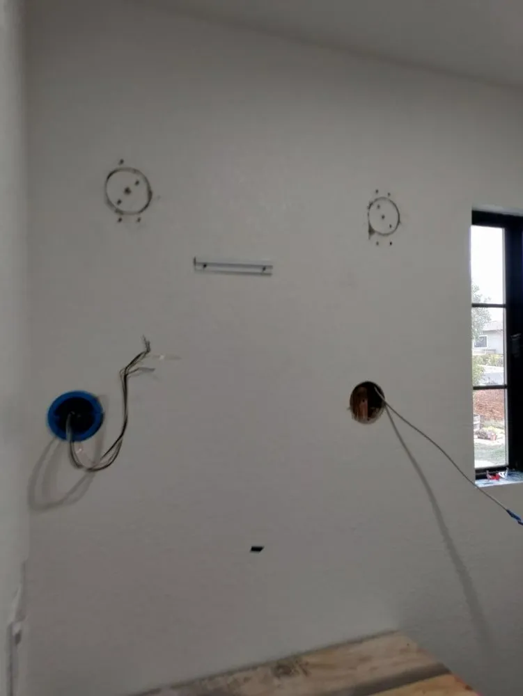 Slide of Handyman Solutions