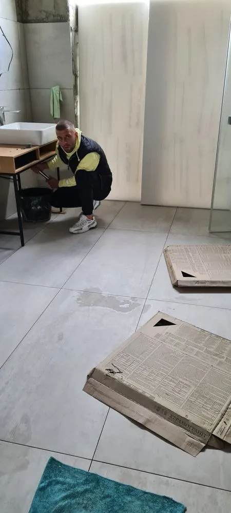 Slide of Handyman Ustynovych