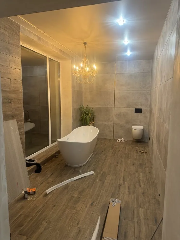 Slide of Handyman Ustynovych