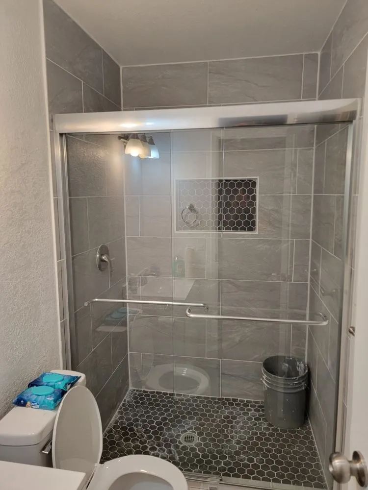 Slide of Handyman Vega