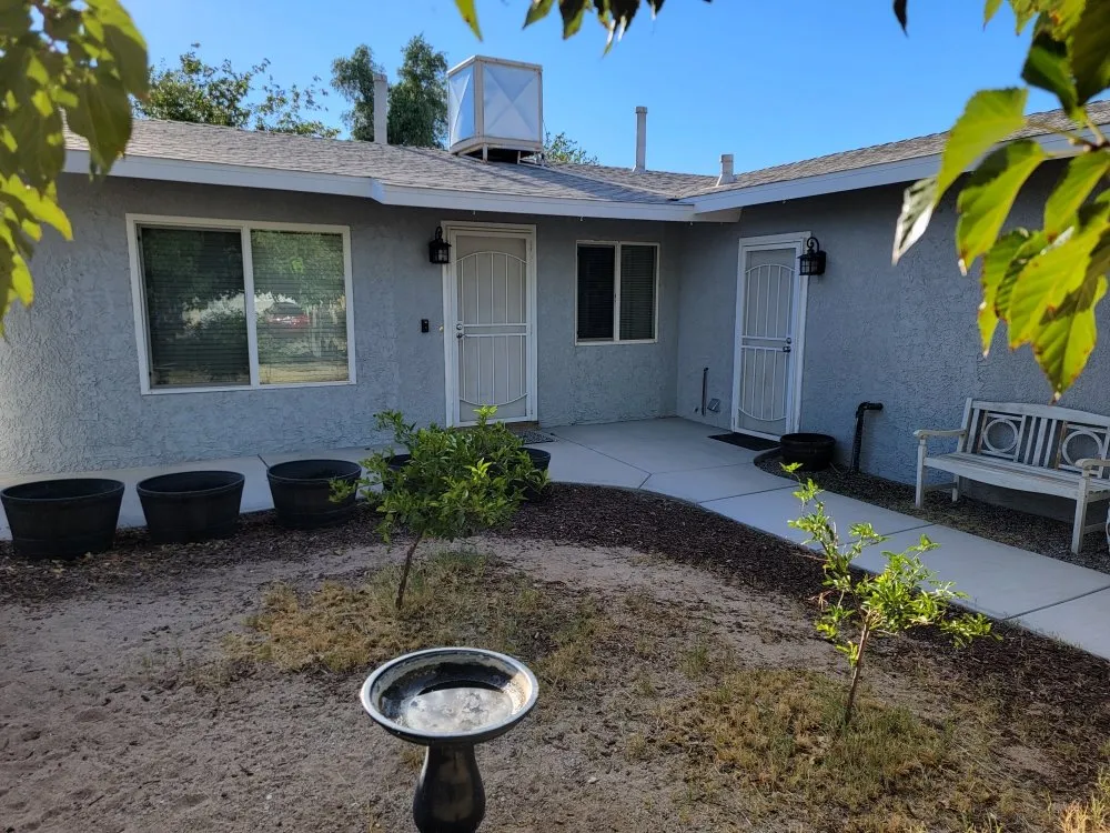 Slide of Handyman Vega