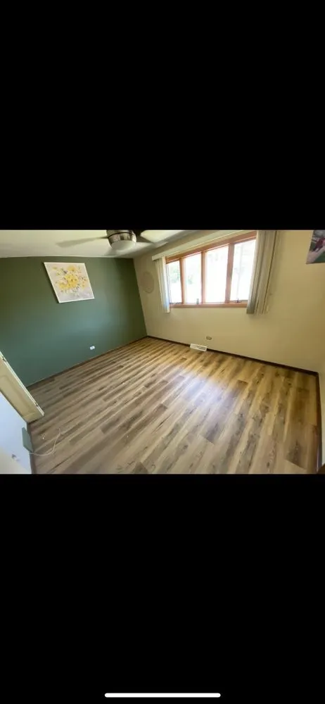 Slide of Handyman Xpress