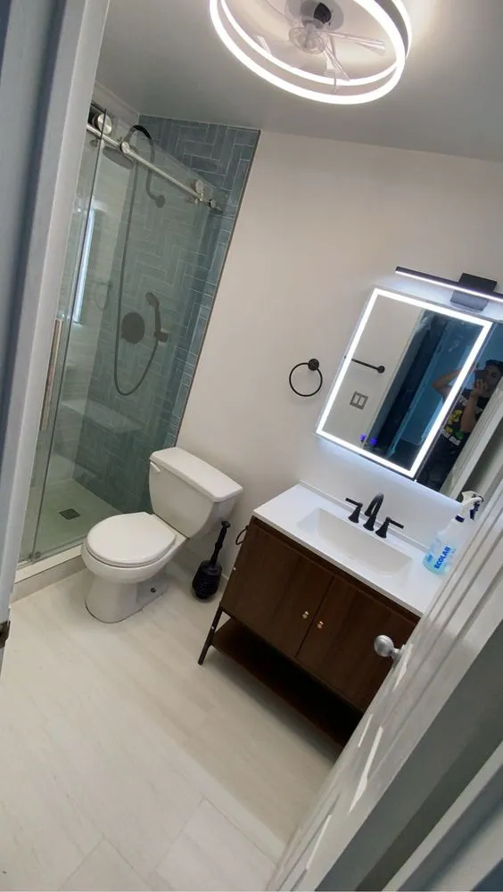 Slide of Handyman Xpress