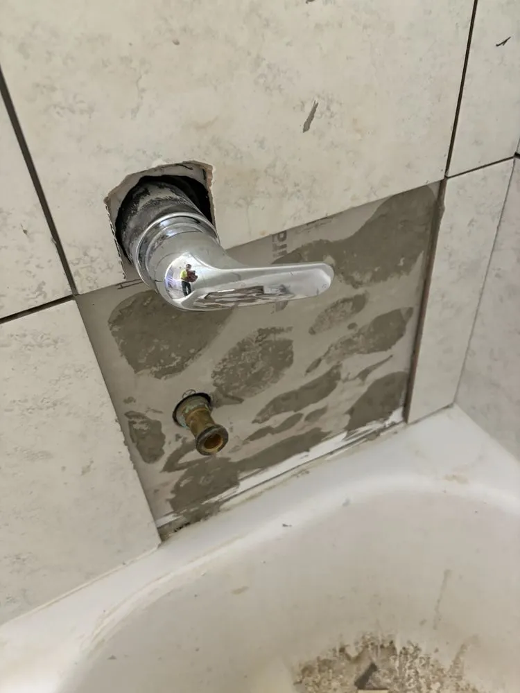 Slide of Handymax 360