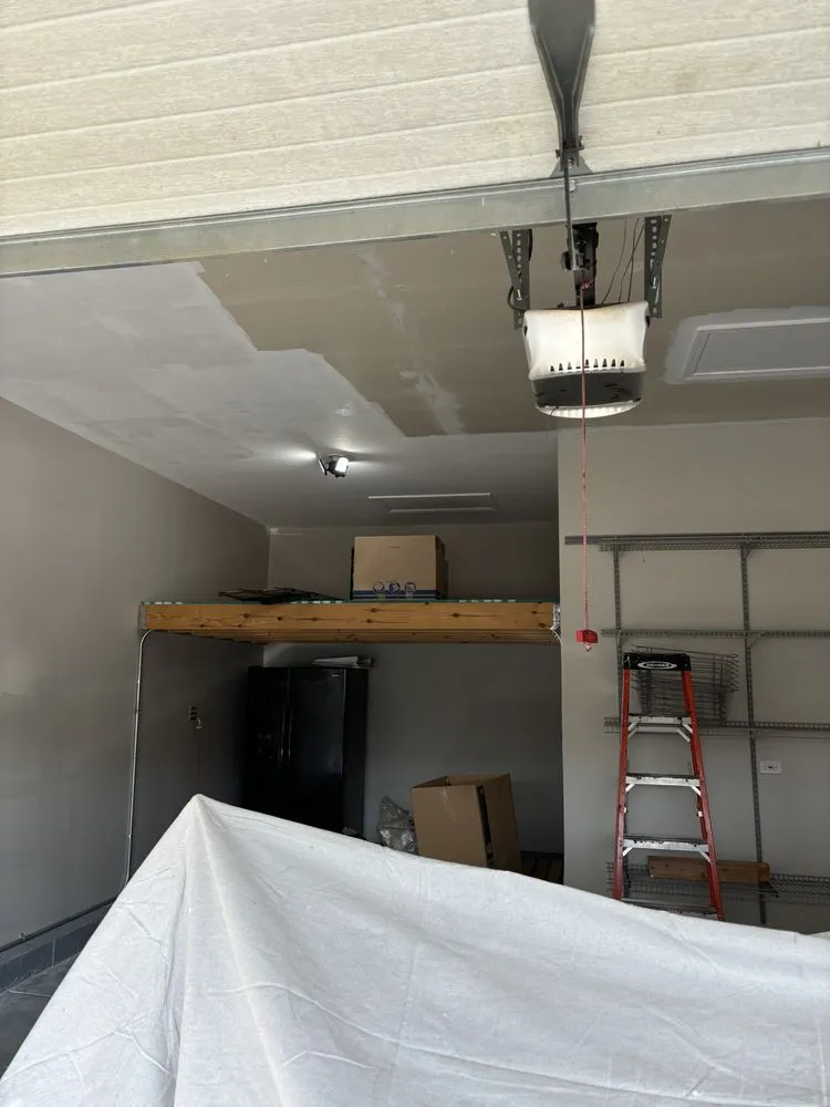 Slide of Handymax 360