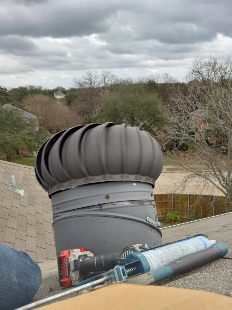 Slide of HandyPro DFW