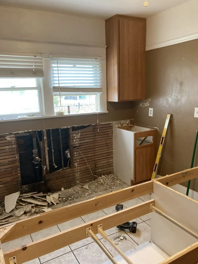 Slide of Hanson Complete Home Service