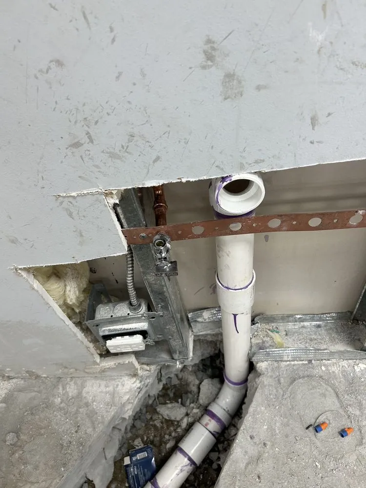 Slide of Happi Plumbing