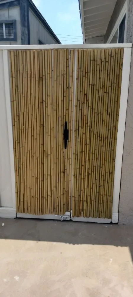 Slide of Happy to Help Handyman