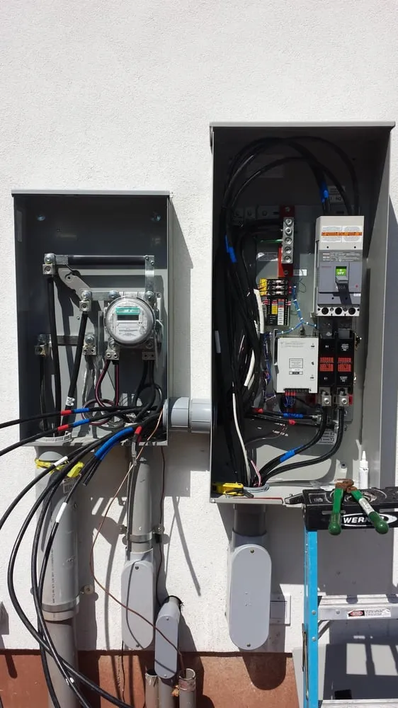 Slide of Harda Electric & Contracting