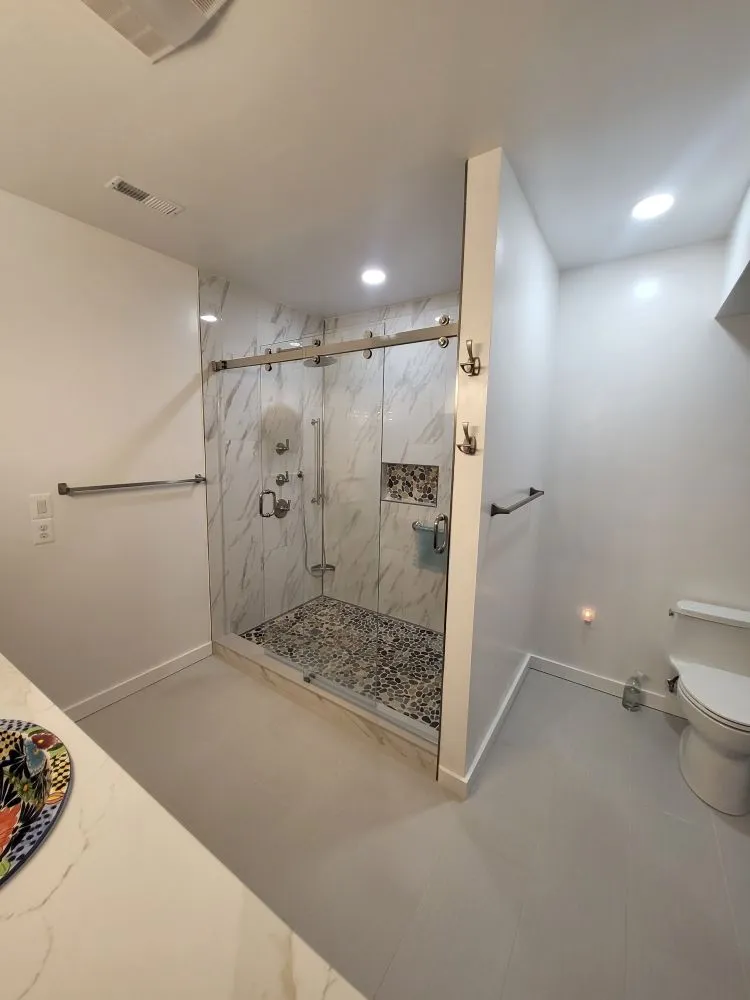 Slide of Hardin Services