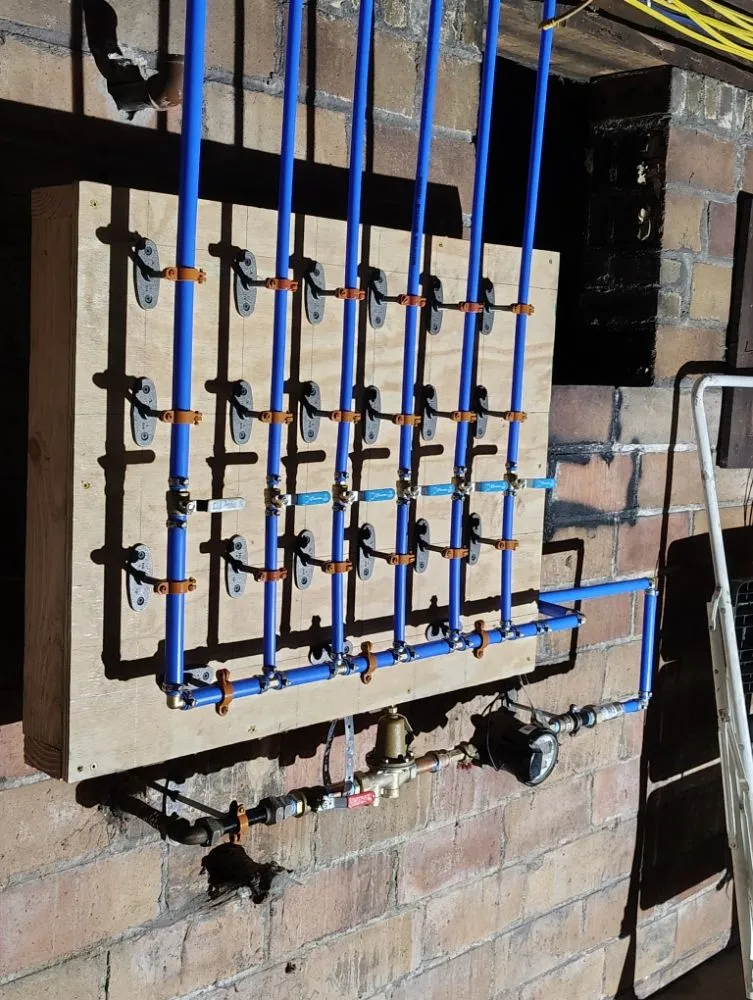 Slide of Hardin's Construction