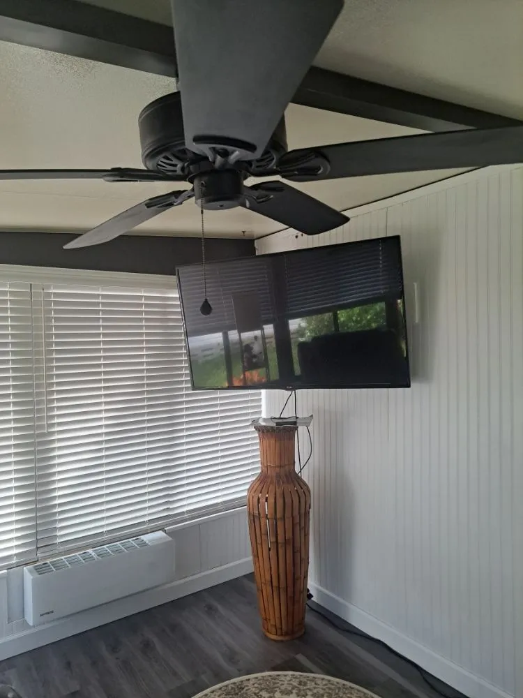 Slide of Harmonious Handyman