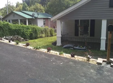 Slide of Harris construction