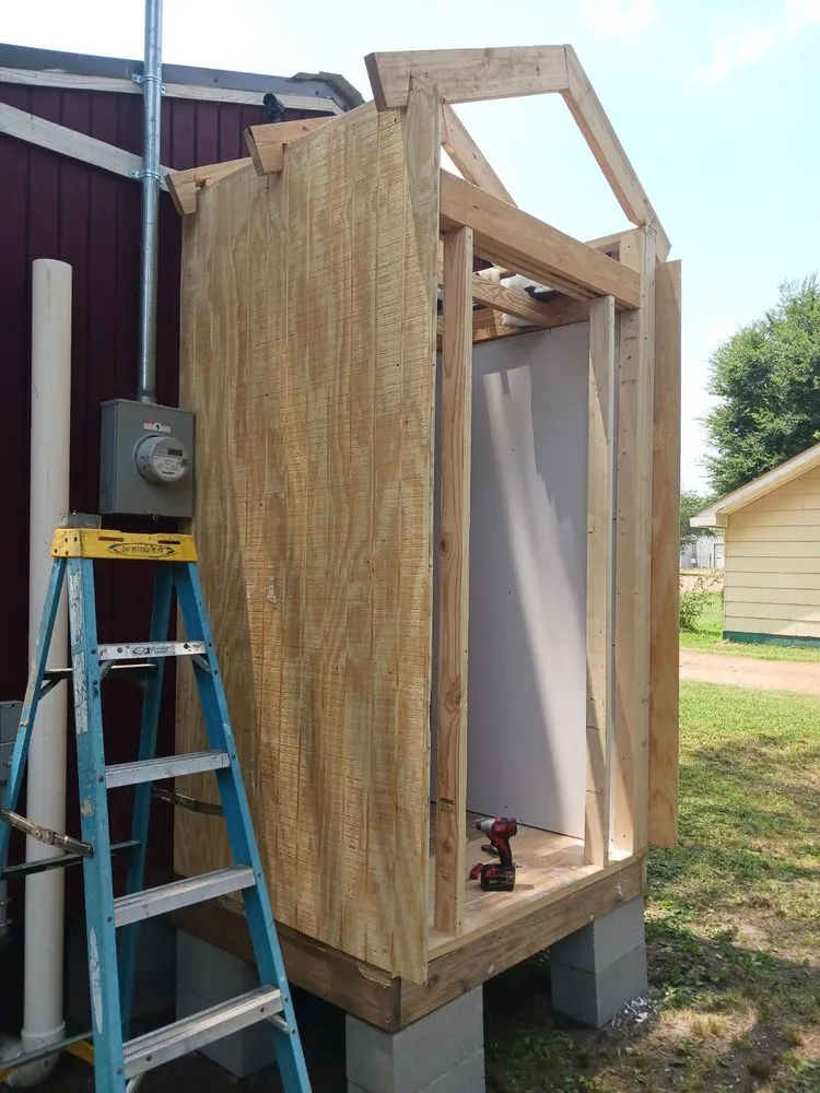 Slide of Harris Handyman Services