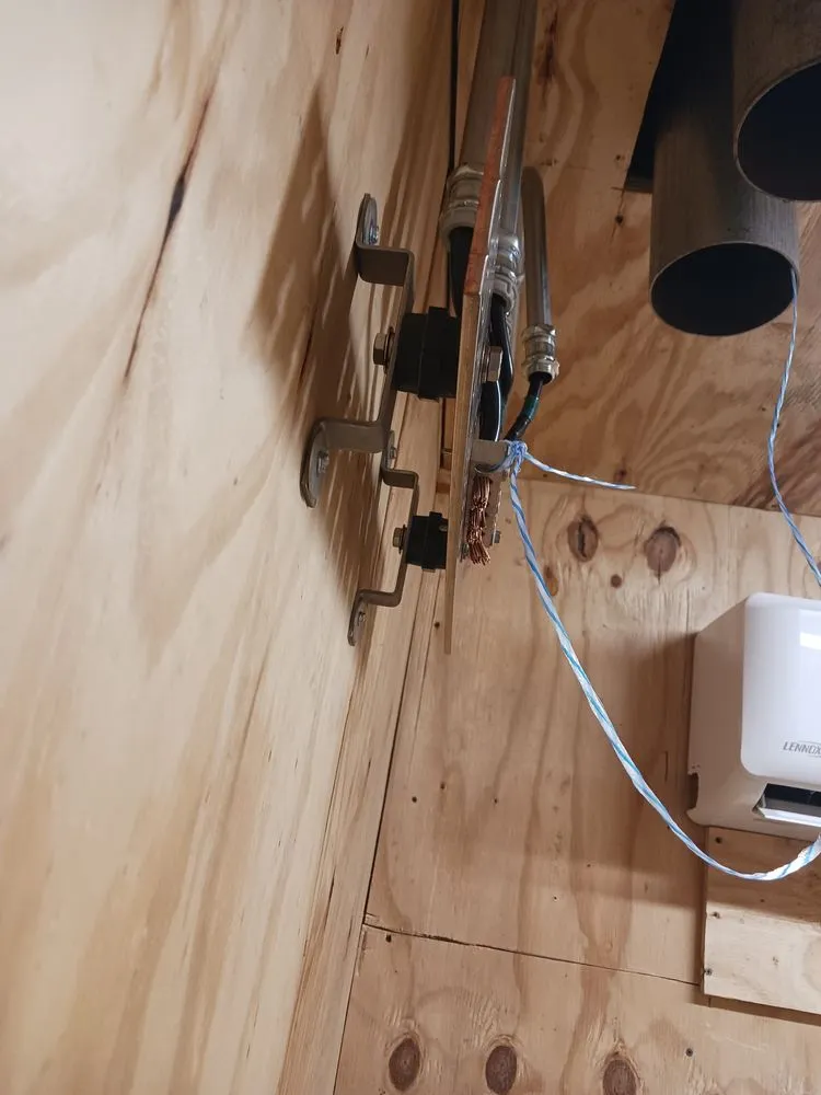 Slide of Harris Handyman Services