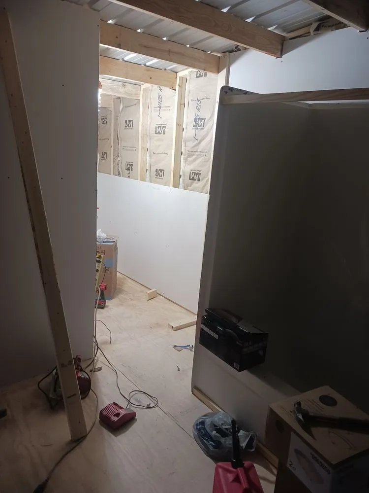 Slide of Harris Handyman Services