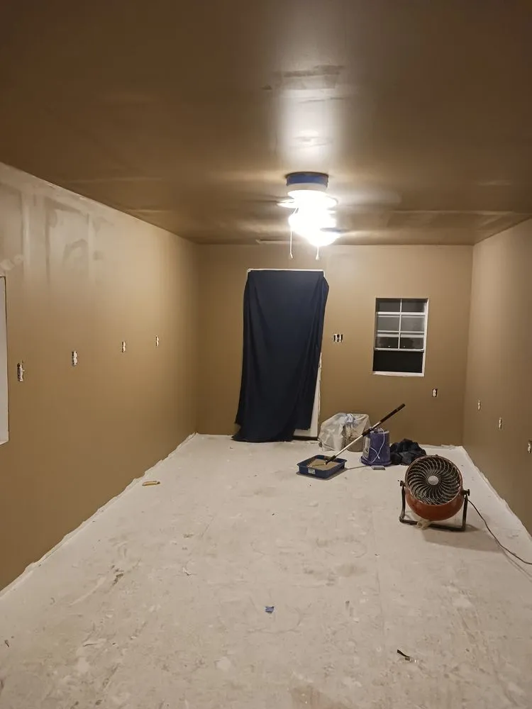 Slide of Harris Handyman Services