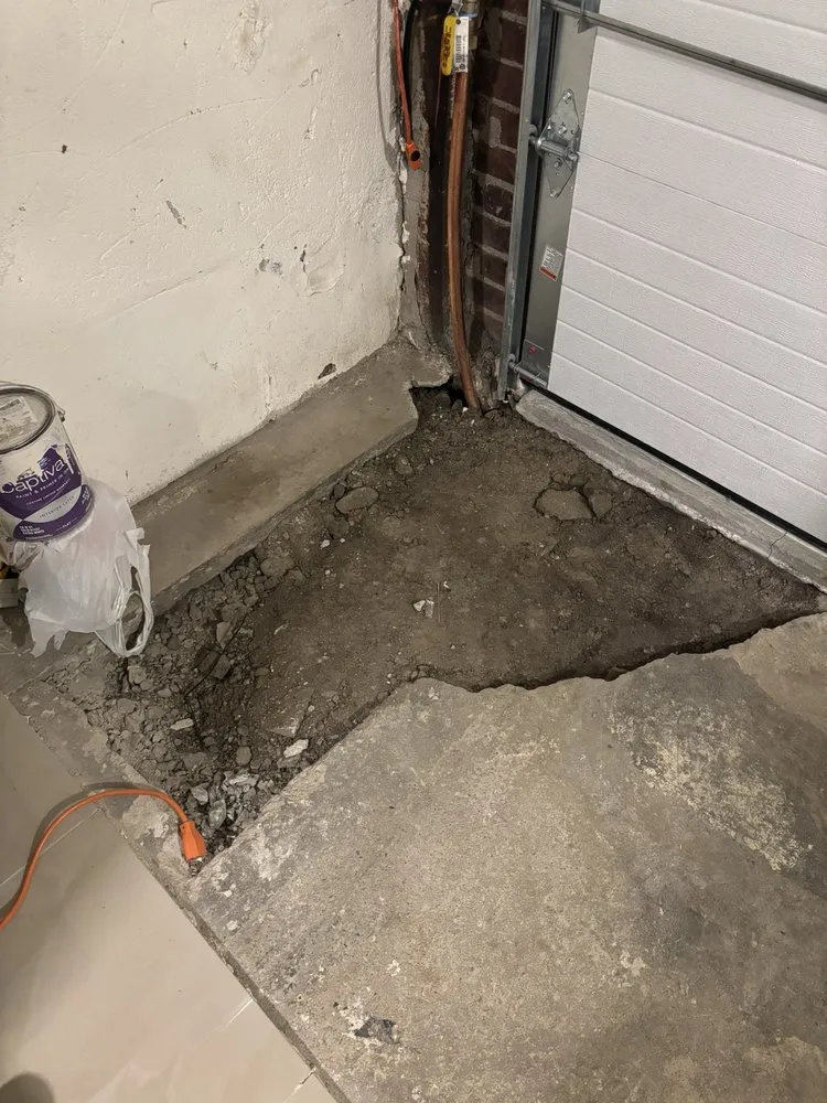 Slide of Harris Water Main & Sewer Contractors