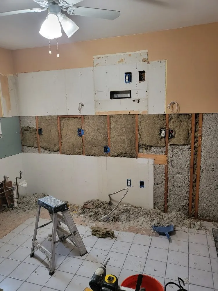 Slide of Harry's Contracting