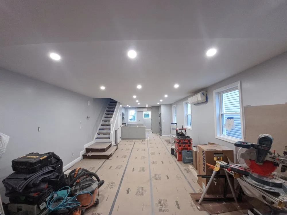 Slide of Harry's Contracting