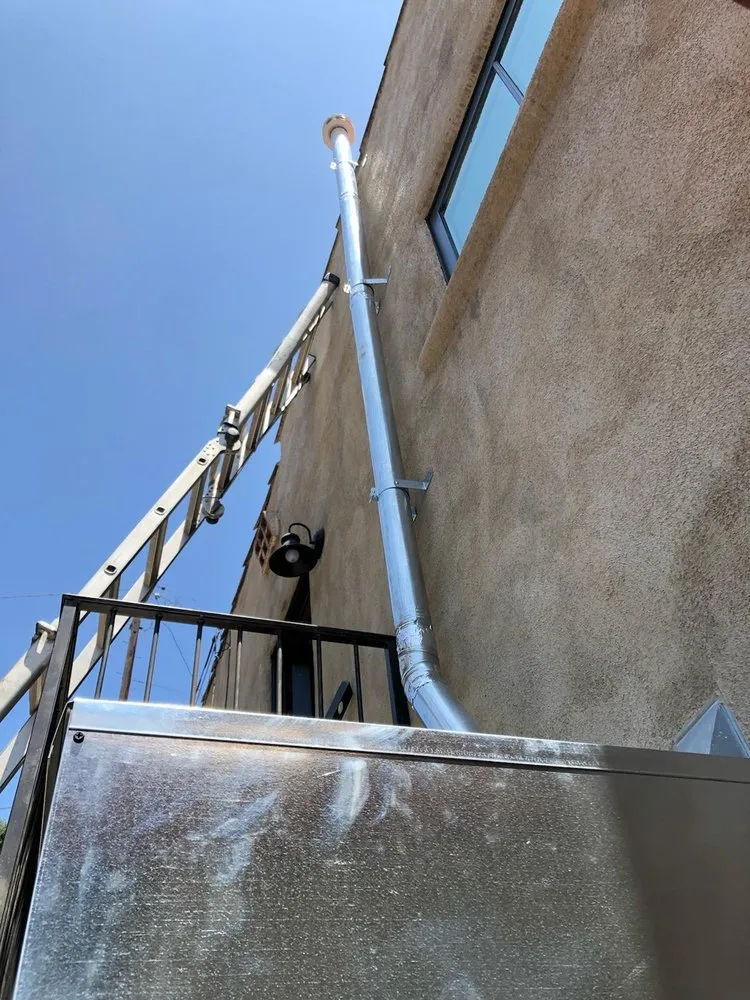 Slide of Hart 2 Hart