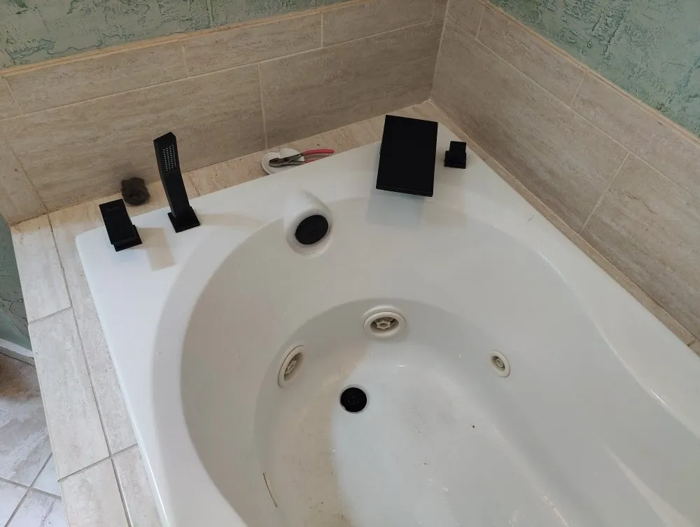 Slide of Hartley Maintenance Services